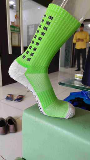 EcoWearx Anti-Slip Non-Slip Grip Pads Socks 🧦🌱